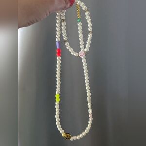 White Happy Face Beaded Necklace And Bracelet Set